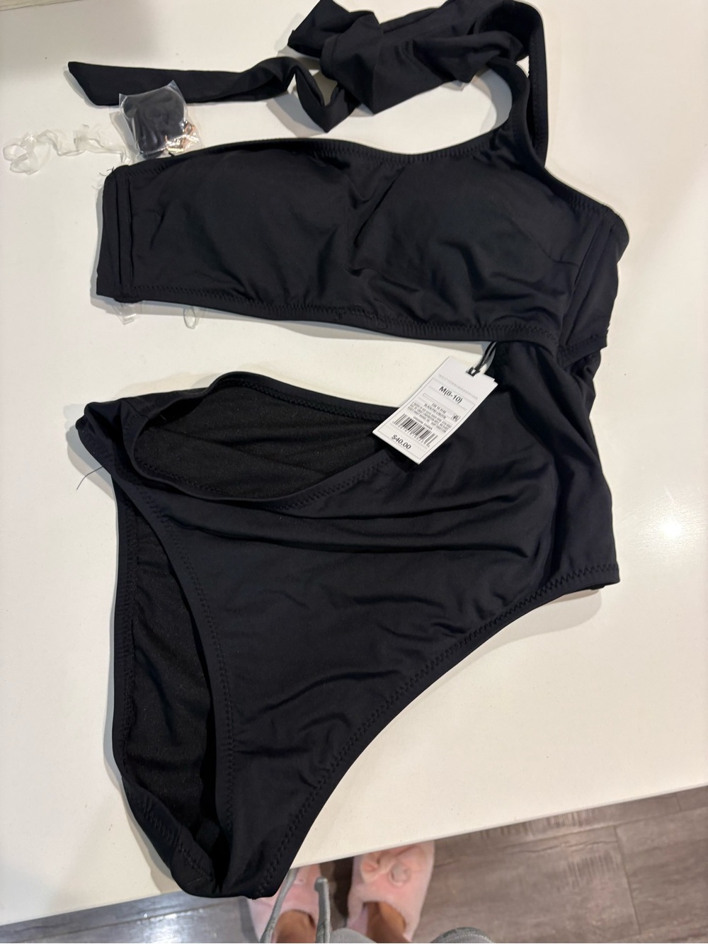 NWT M Black One-Shoulder One-Piece Swimsuit